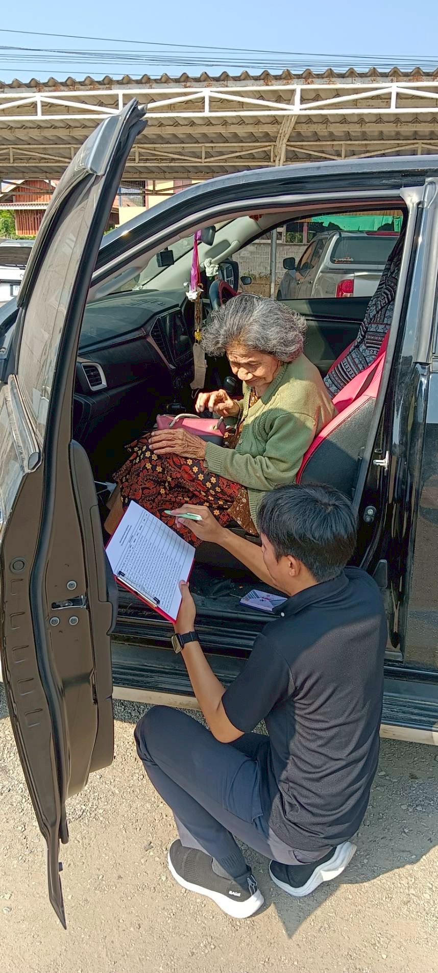 title - ส.ป.ก.จันทบุรี จัดกิจกรรมให้บริการด้านปฏิรูปที่ดินภายใต้โครงการจัดที่ดินเพื่อเกษตรกรรม กิจกรรมศูนย์บริการประชาชนเคลื่อนที่ (Mobile unit) ครั้งที่ 1 ปีงบประมาณ พ.ศ. 2569 